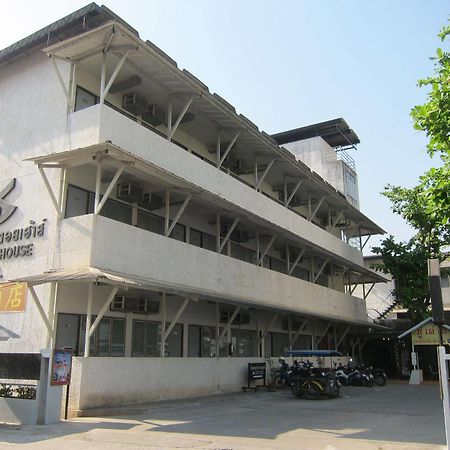 Chomdoi House Hotel Чіангмай Екстер'єр фото
